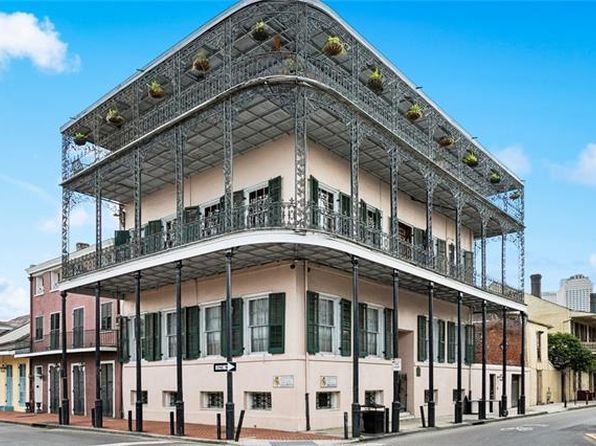 716 Dauphine St APT 1A