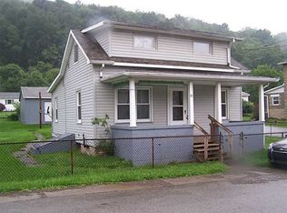 131 Center St, Bolivar, PA 15923