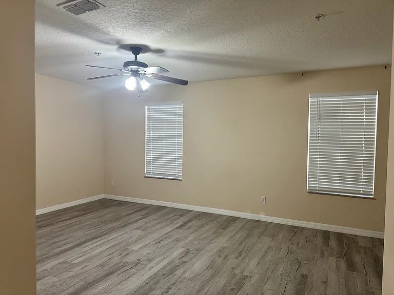 235 Glowing Peace Ln #235 — Photo 18