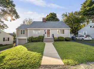 16 Orlando Ave, Arlington, MA 02474