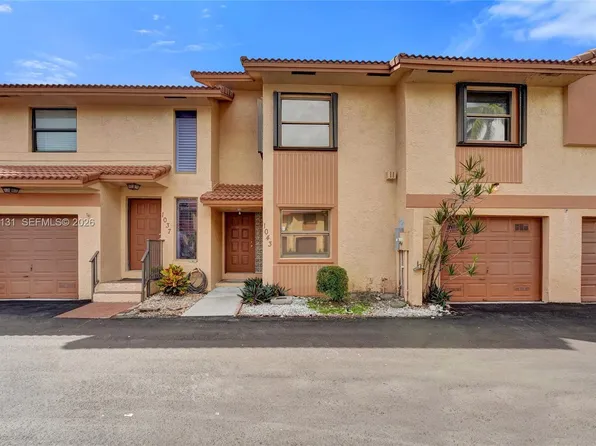 1043 SW 113th Ter, Hollywood, FL 33025