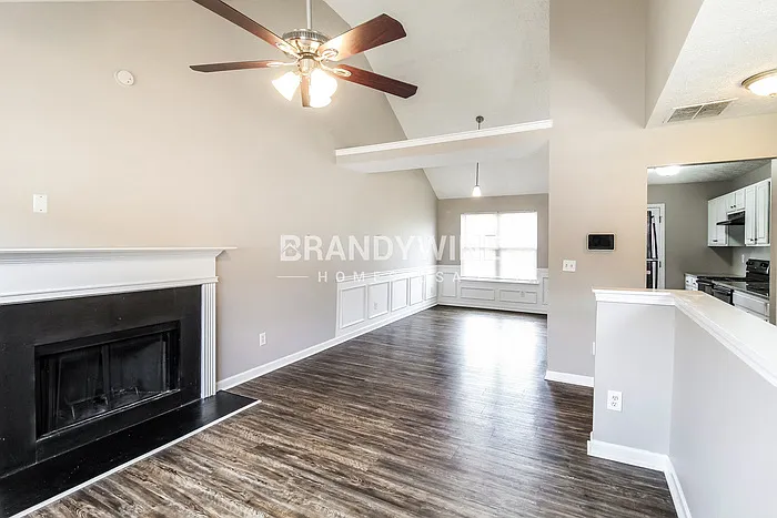 2532 Brookgate Xing — Photo 4