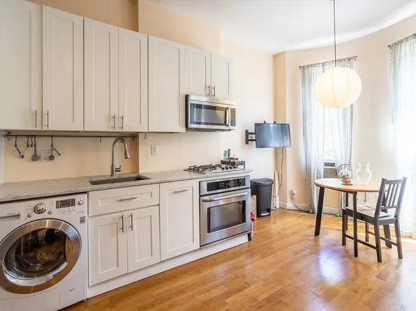 77 Tyler St Unit 2, Boston, MA 02111