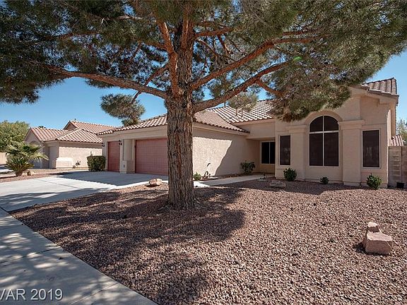 2nd image of 5221 Costabella Ln