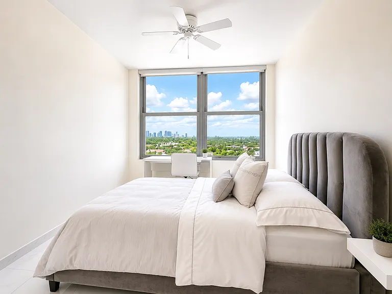 2899 Collins Ave #1042 — Photo 5