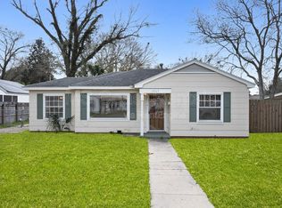 1727 State St, Biloxi, MS 39531