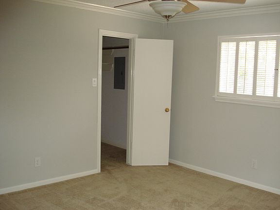 4th image of 11742 Pecan Creek Dr