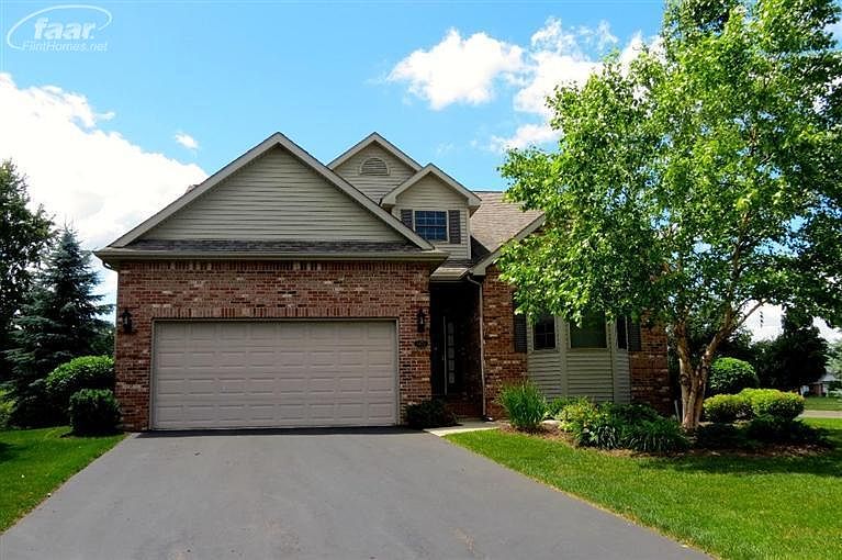 1st image of 6470 Weyburn Ct #1
