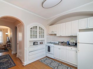 2150 N Fremont St, Chicago, IL 60614