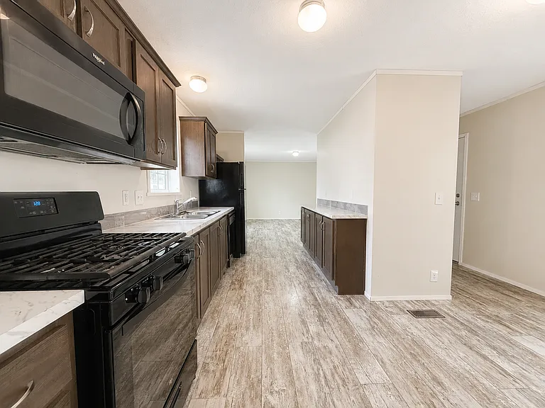 71400 Van Dyke Rd #184 — Photo 7