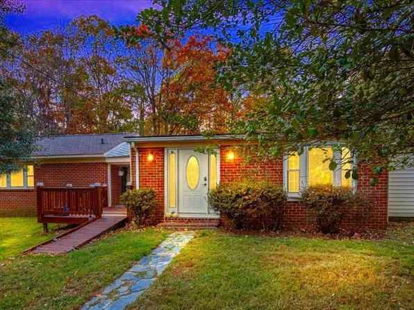 83 Whitepine Dr, Ruckersville, VA 22968