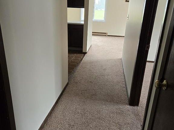 5th image of 309 W 9th St APT 14
