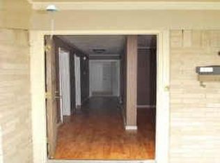 820 Sunshine Ln, Grapevine, TX 76051