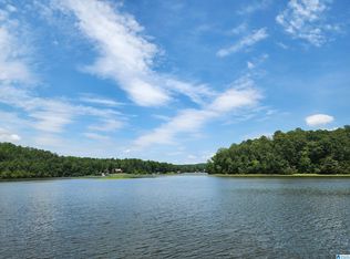 1366 White Oak Rd, Sylacauga, AL 35151