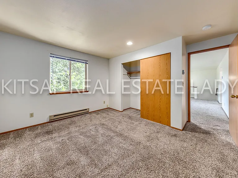 1400 Madrona Point Dr #B — Photo 16