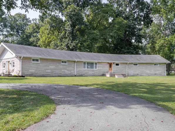 1372 Yockey Rd, Mitchell, IN 47446