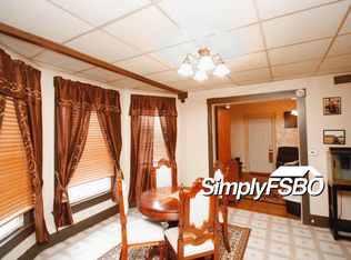 1921 Iowa St, Davenport, IA 52803