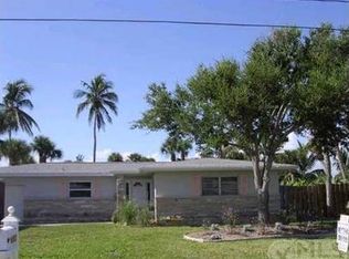 1907 Jacaranda Dr, Fort Pierce, FL 34949