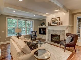 3865 Deephaven Ave, Deephaven, MN 55391