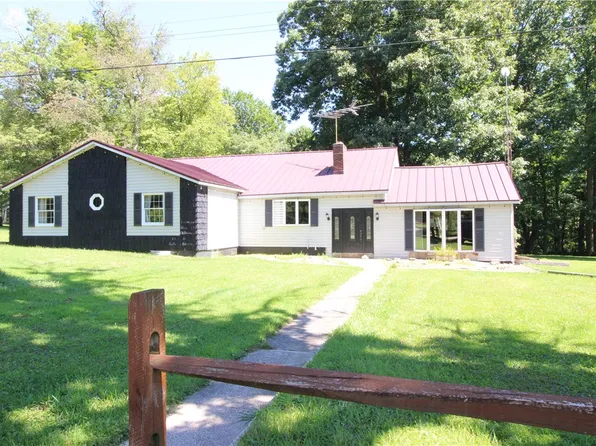 730 Kentuck Rd, Ohiopyle, PA 15470