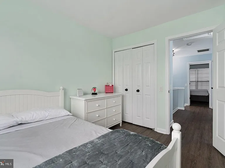 16877 Jed Forest Ln — Photo 25