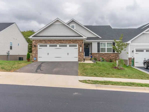 4520 Hardwell St, Rockingham, VA 22801