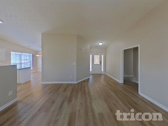 3rd image of 2232 Carlton Chase Rd