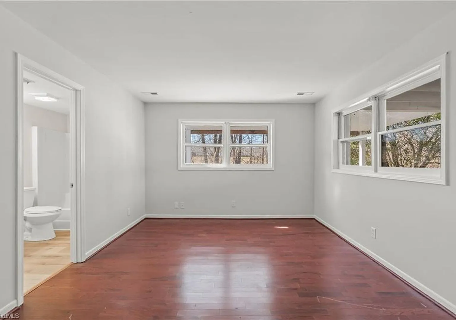 Private Basement Unit at 2630 Merry Oaks Trail — Photo 4