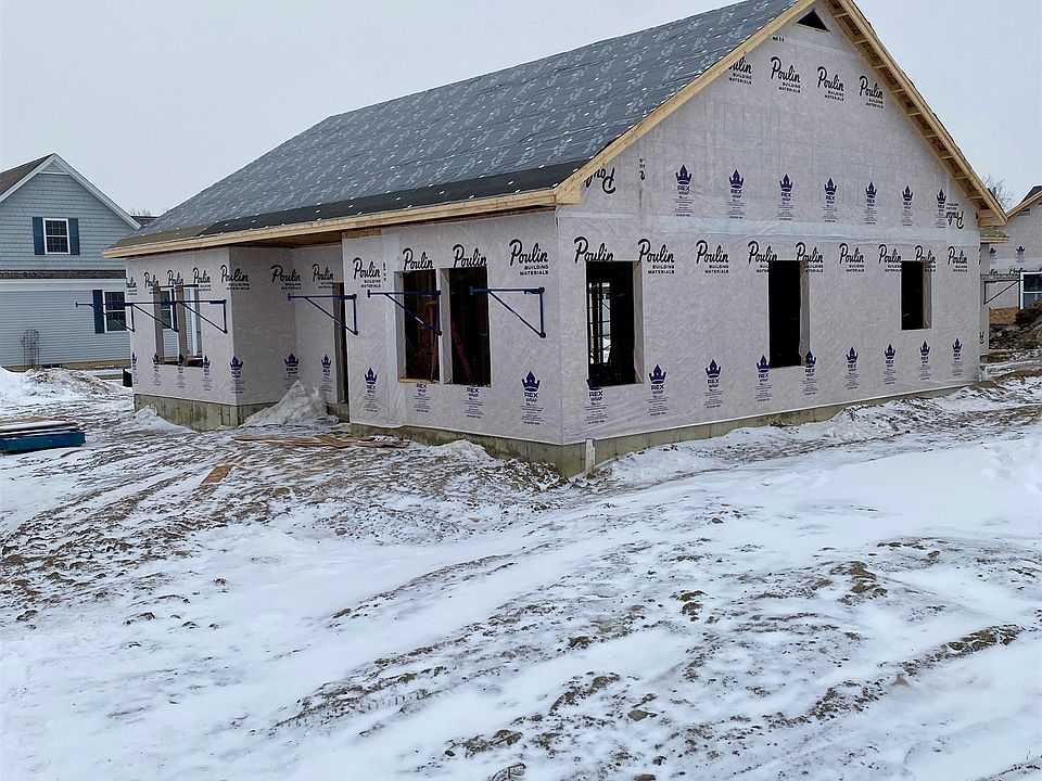 2nd image of 107 Sunrise Drive #202