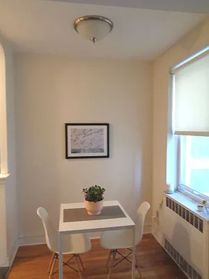 Rented by Metropolitan Equities | media 17