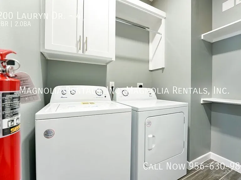 200 Lauryn Dr #4 — Photo 12