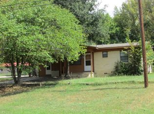 901 Valle Vista Dr, Athens, TX