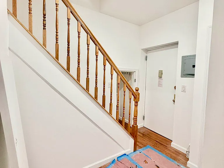 305 E 95th St #6B — Photo 14
