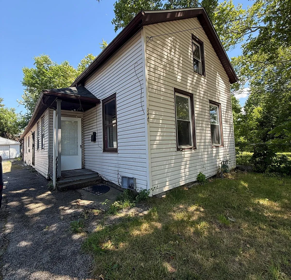 3 bed, 1792 sqft, $1,200 — Photo 1
