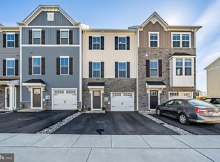 74 Glory Maple Ln, Downingtown, PA 19335