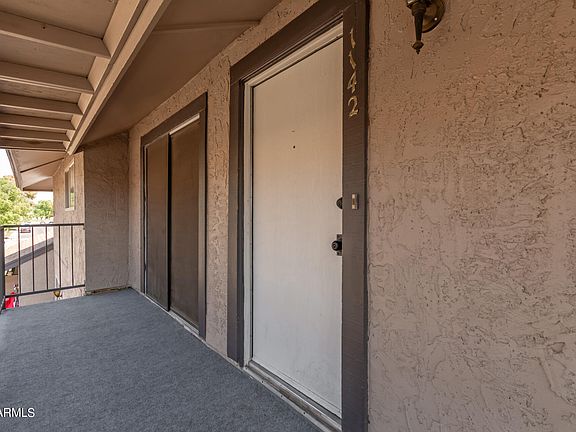 3rd image of 1142 N 84TH Place