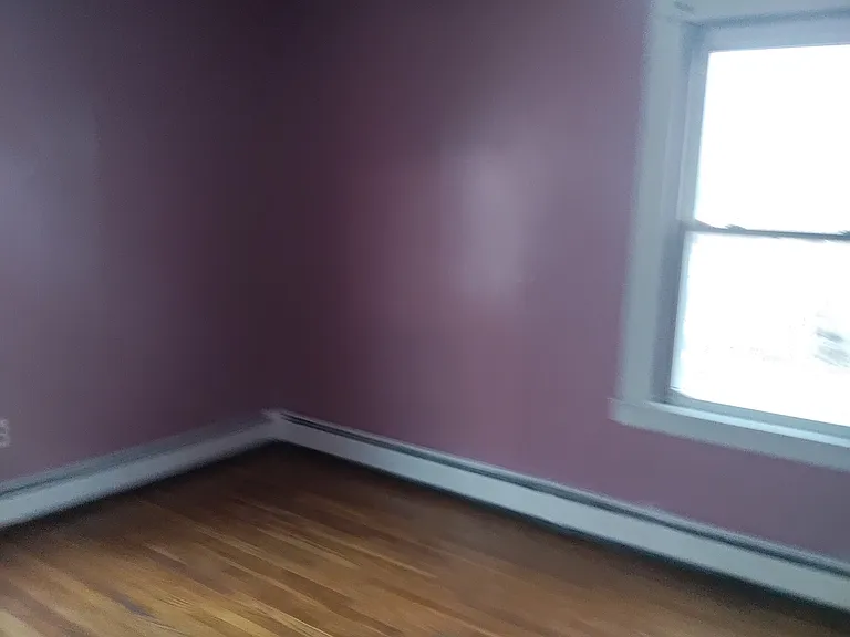 1 Lonsdale Ave #2 — Photo 2