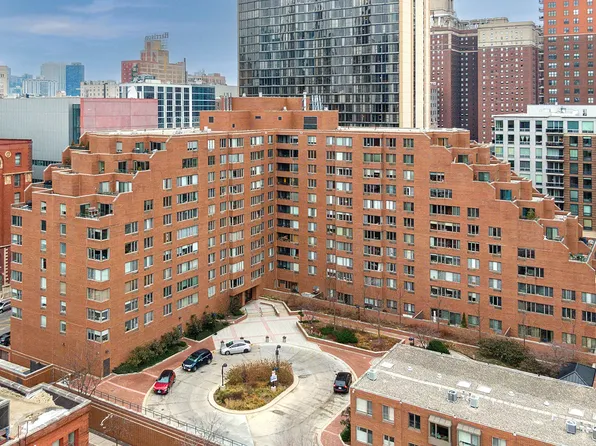801 S Plymouth Ct APT 315, Chicago, IL 60605
