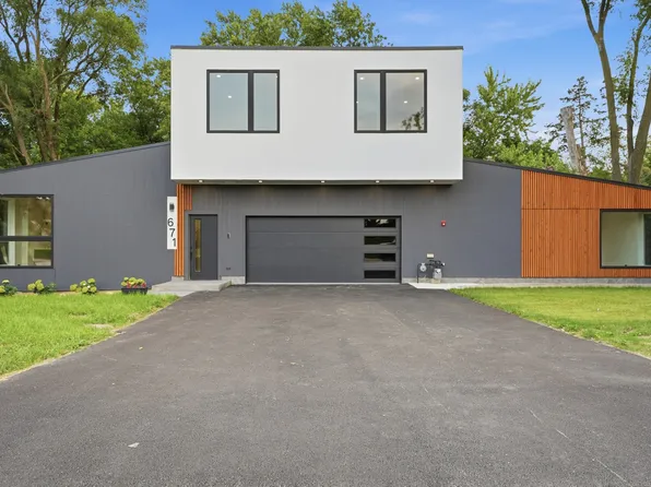 671 W Lake Cook Rd, Palatine, IL 60074