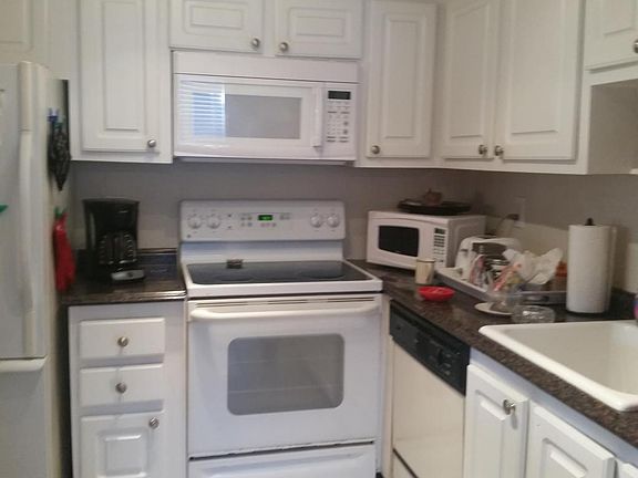 2nd image of 170 Tuscany Ln #C