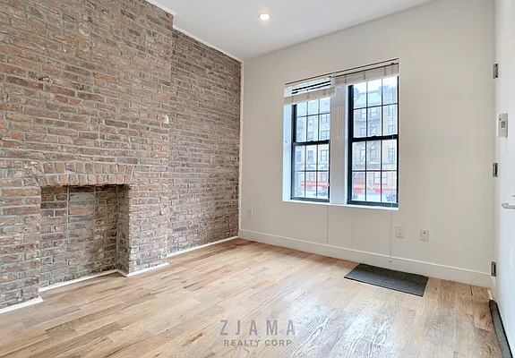 Rented by Zjama Realty Corp | media 19