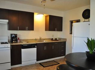 7006 East Pkwy APT 28, Sacramento, CA 95823