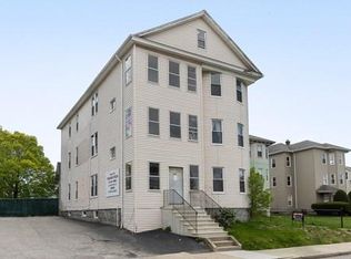 147 Vernon St #3, Worcester, MA 01610