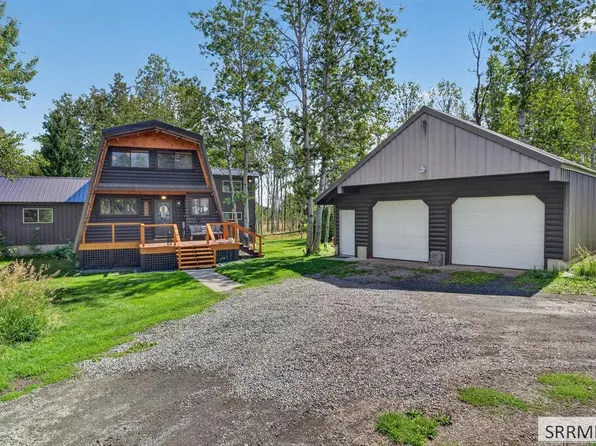 4766 Elk Dr, Island Park, ID 83429