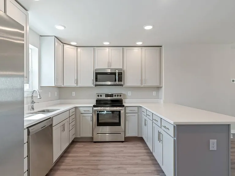 Lookout View Townhomes — Photo 18