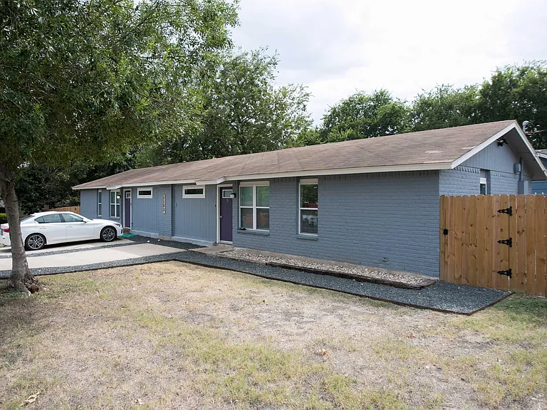 1103 Booker Ave #B — Photo 27