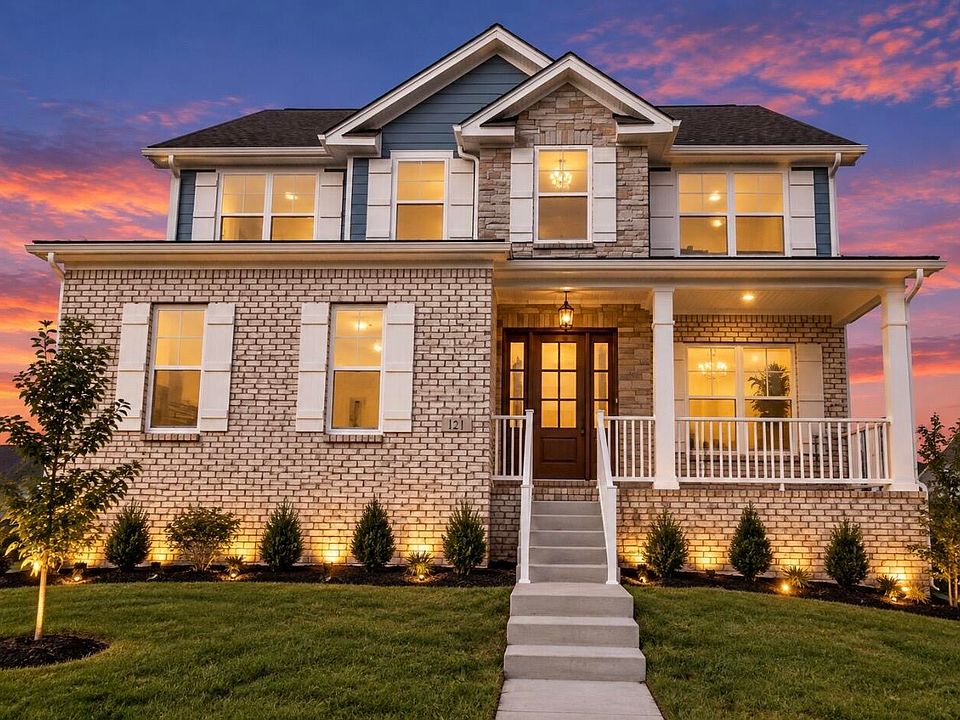 1st image of 121 Charleston Cir