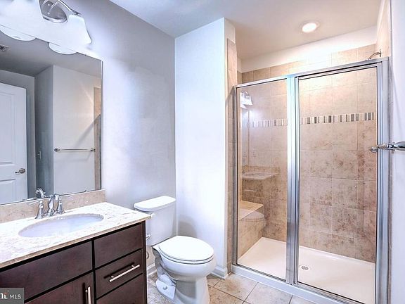 Entry level full bath