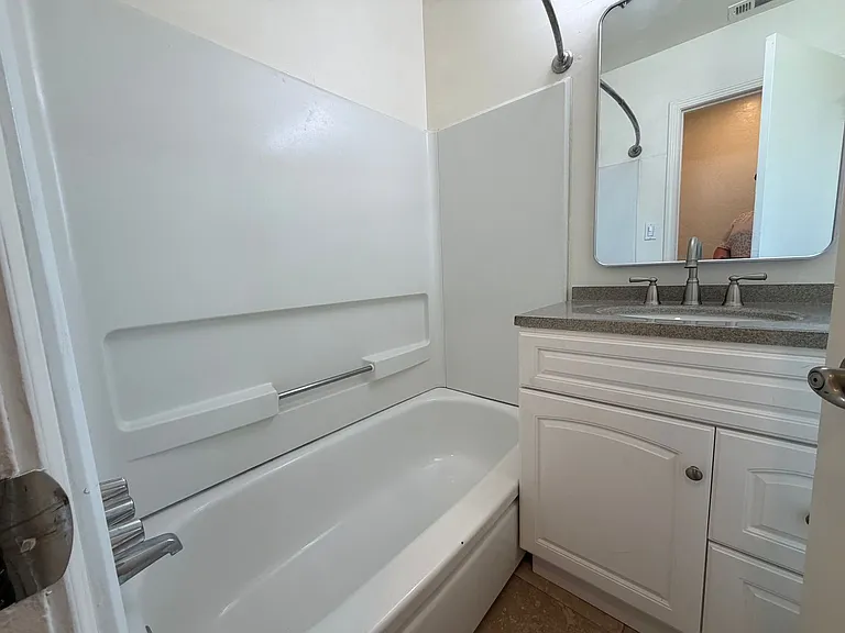 10495 Malaga Way — Photo 13