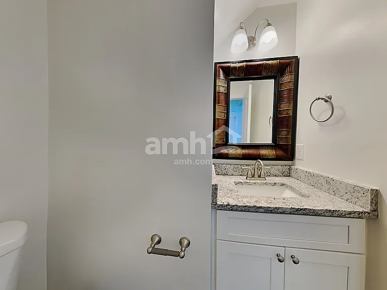 135 Lonetree Dr — Photo 10
